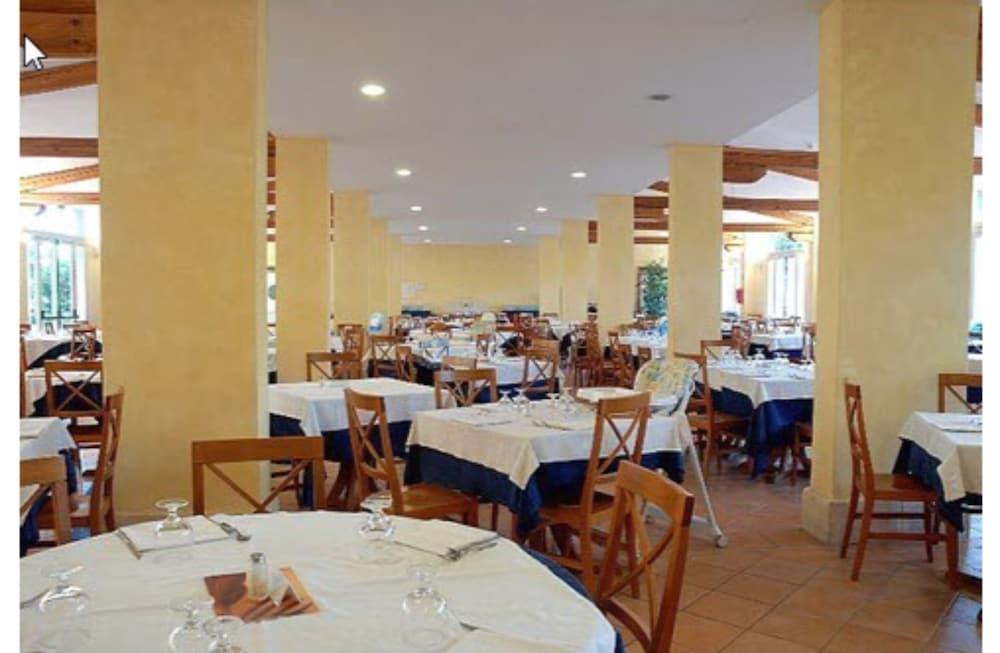 Th Marina Di Pisticci - Ti Blu Village Exterior foto
